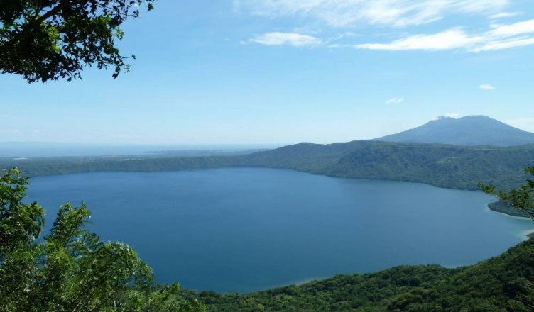 laguna de apoyo masaya tours