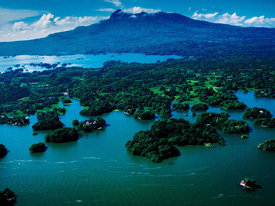 Tour en Kayaks y lancha entre las Isletas de Granada por horas – Nicaragua Travel Guide